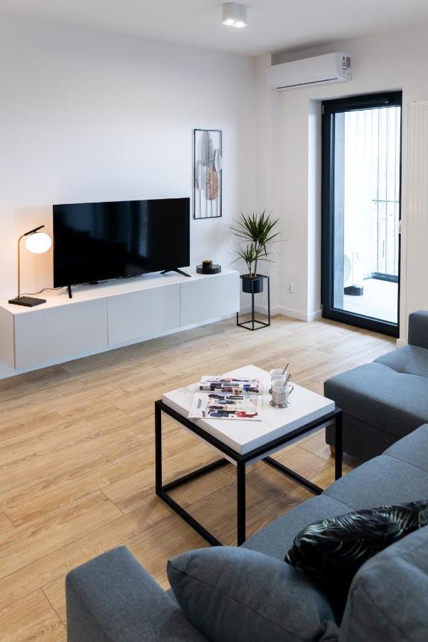 Downtown Apartments ,Next To Spodek-Free Parking Катовіце Екстер'єр фото