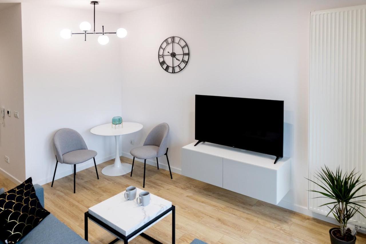 Downtown Apartments ,Next To Spodek-Free Parking Катовіце Екстер'єр фото